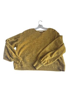 EARTH MUSIC & ECOLOGY V-Neck Cozy Knit Sweater in Mustard